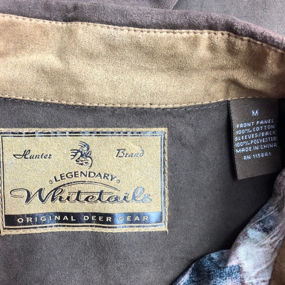 {SOLD} Legendary Whitetails Hunters Camo Button - Picture 4 of 6